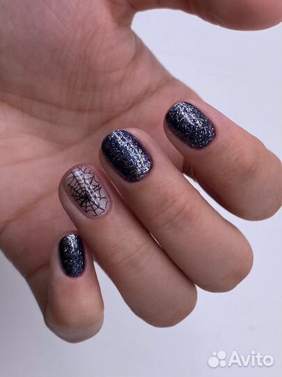 Мастер маникюра