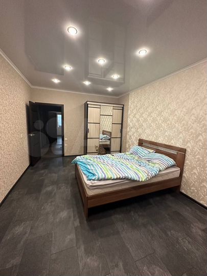 2-к. квартира, 70,2 м², 4/9 эт.