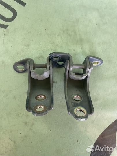 Пара петлей honda civic es1 передней правой двери