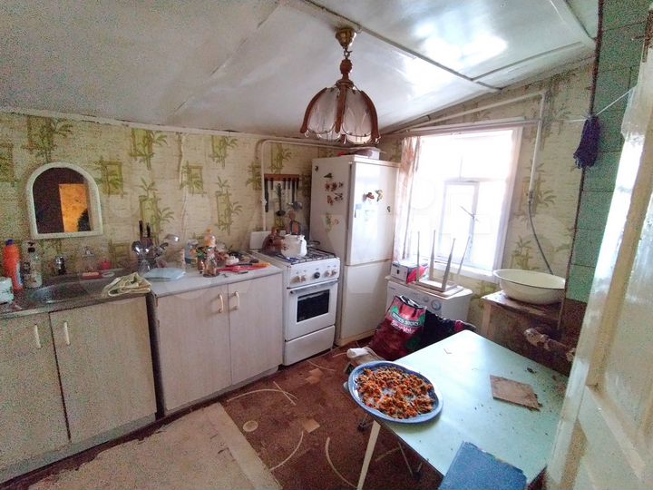 Дом 40 м² на участке 4 сот.