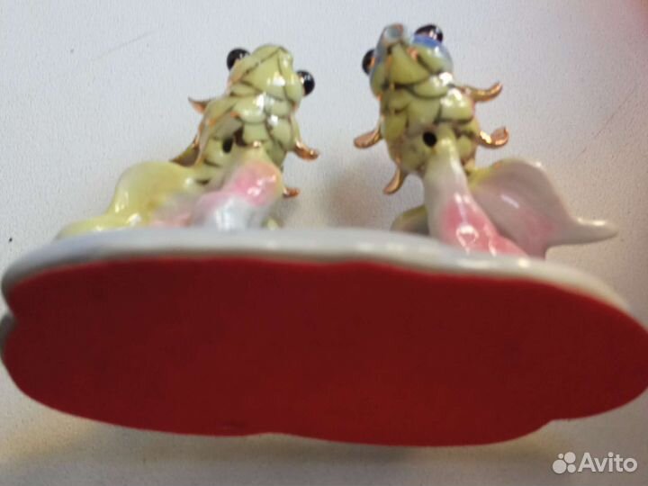 Статуэтка фарфор