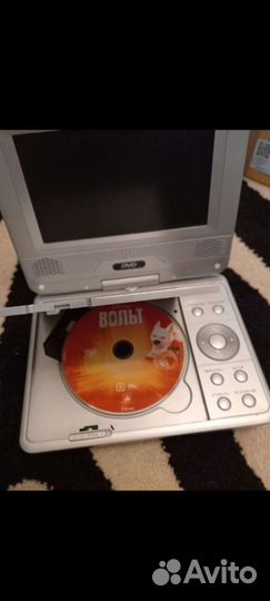 Портативный видеопроигрыватель