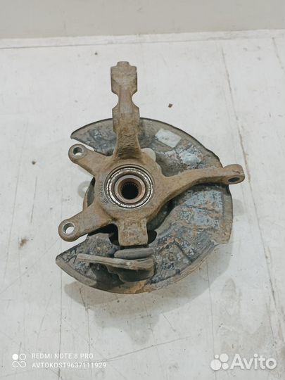 Кулак поворотный передний левый Mercedes W168