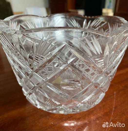 Ваза хрусталь новая, кружки и стаканы стекло