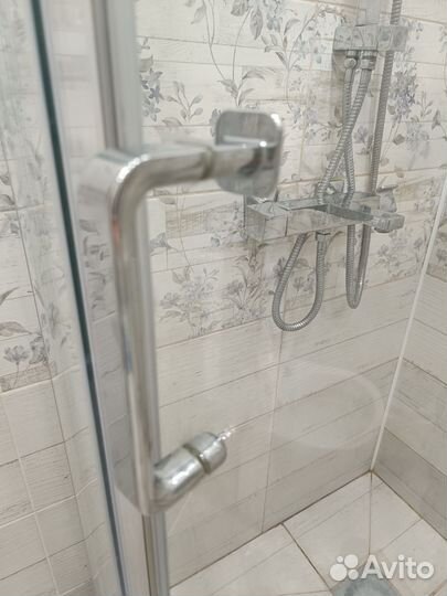 Душевая кабина