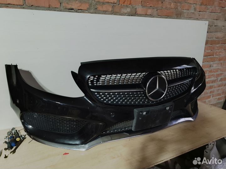 Передний бампер мерседес w205 AMG