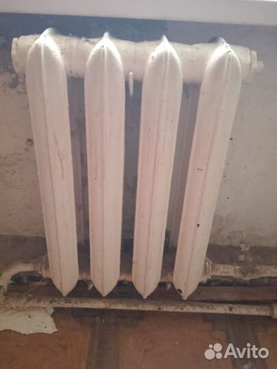 Батарея чугунная