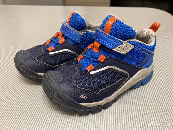 Кроссовки decathlon quechua 24