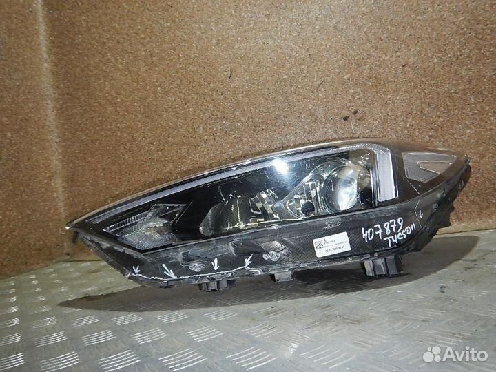 Фара левая Hyundai Tucson