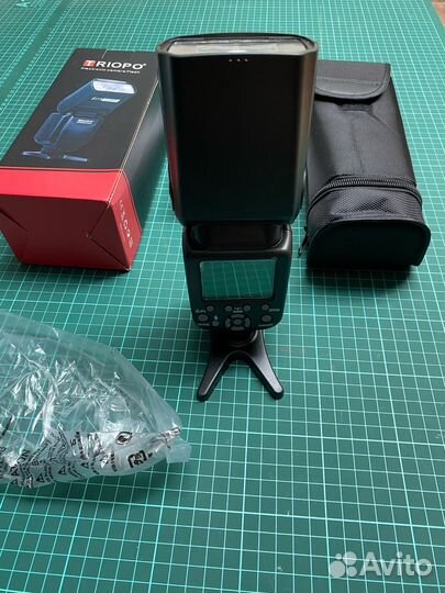 Вспышка Triopo tr-988