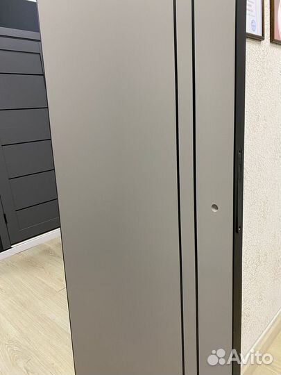 Дверь межкомнатная Line Молдинг 4 софт