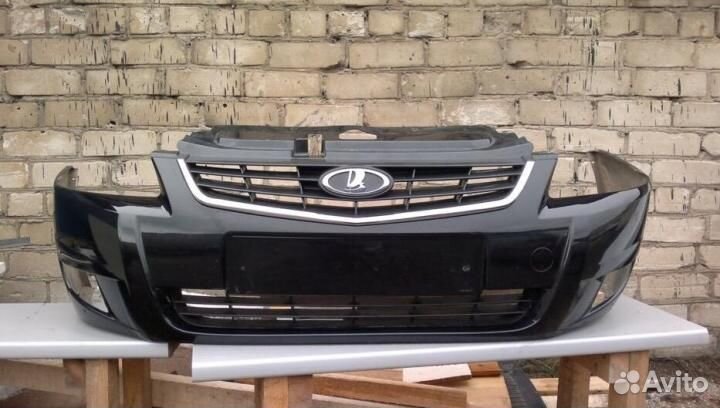 Бампер передний на priora 2 в цвет