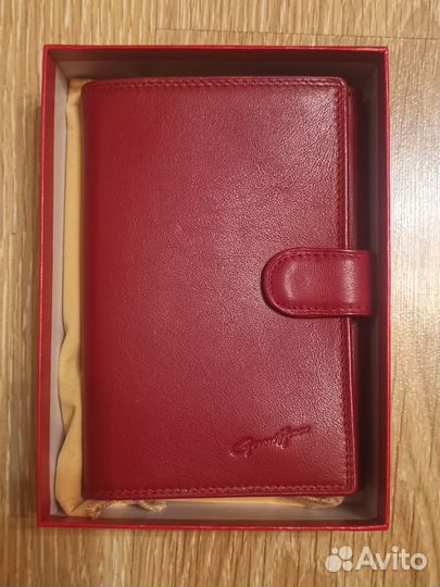 Кошелек женский кожаный