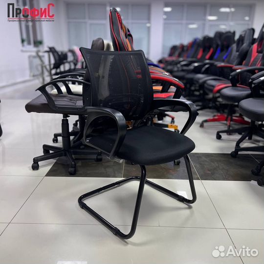 Офисный стул CH-695 AV