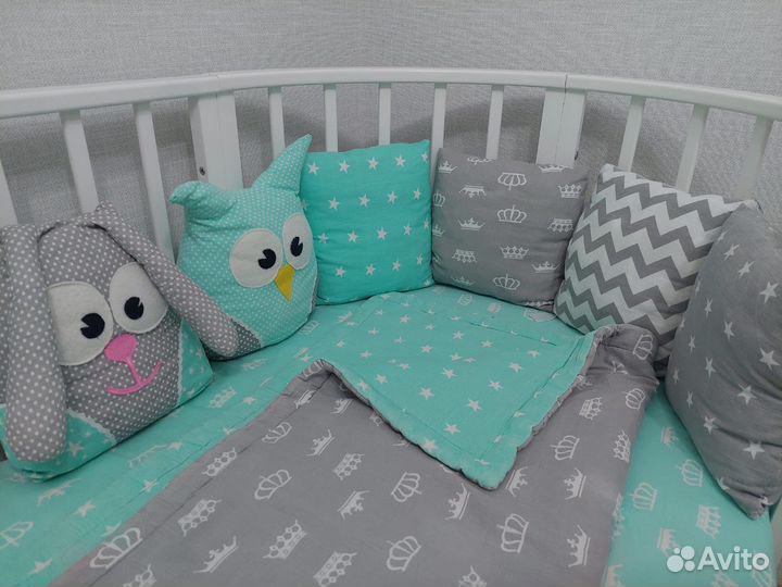 Детская кроватка