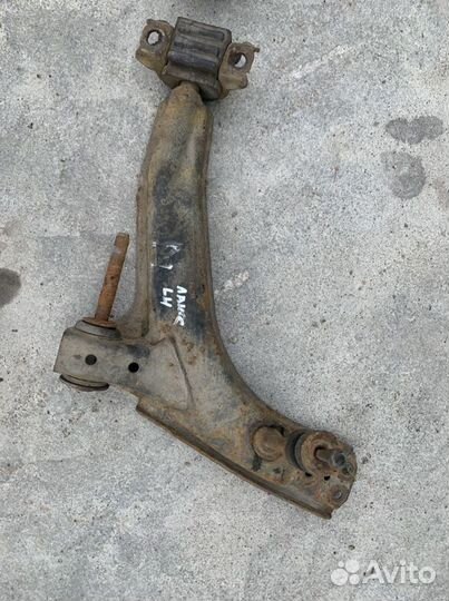 Рычаг передний левый Lanos