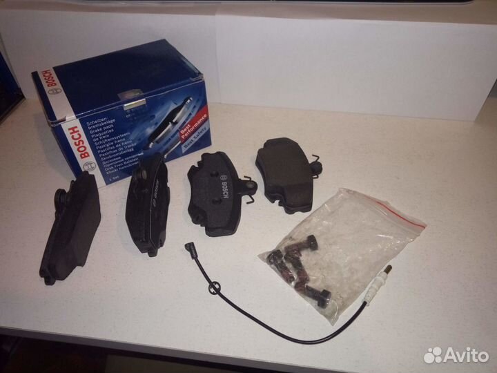 Колодки тормозные передние Renault Logan