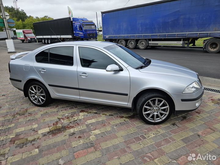 Skoda Octavia 1.6 МТ, 2008, 128 000 км