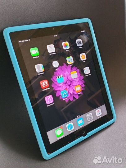 Планшет Apple iPad 4 64GB LTE A1460