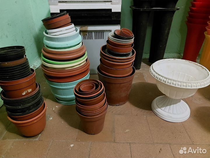 Вазы для цветов, горшки для цветов и рассады