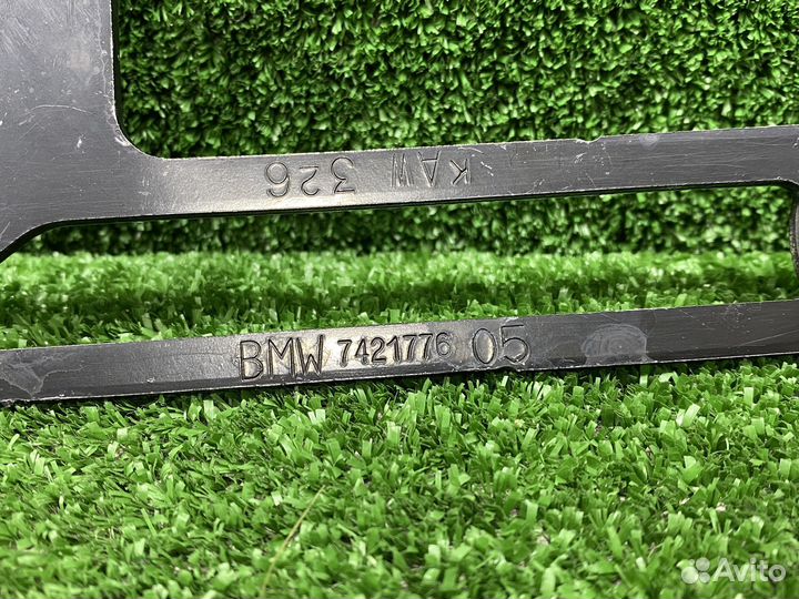 Кронштейн радиатора правый BMW X5 G05 X6 G06 X7