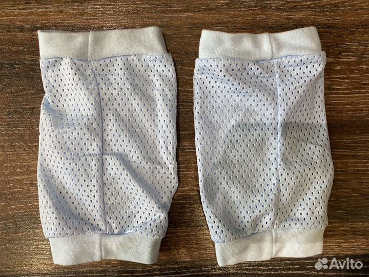 Наколенники