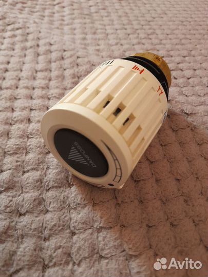 Термостатический элемент (термоголовка)