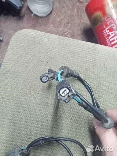 Датчик абс задний ниссан жук