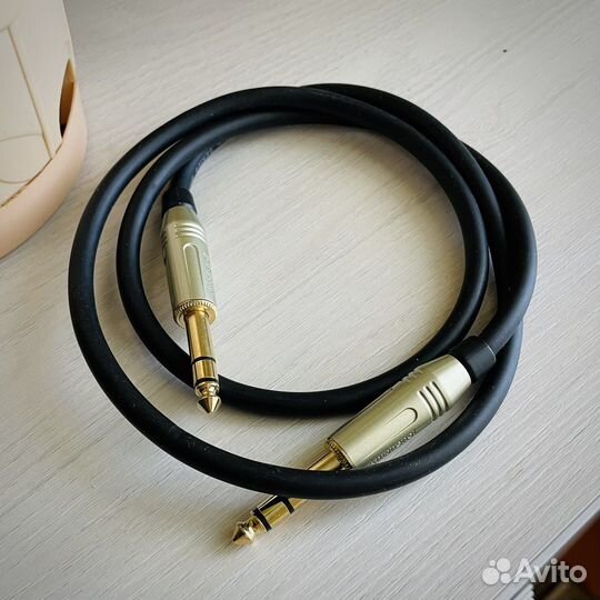 Кабель инструментальный Amphenol 6.3 mm jack