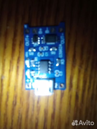 Плата для зарядки Li-I тип 18650