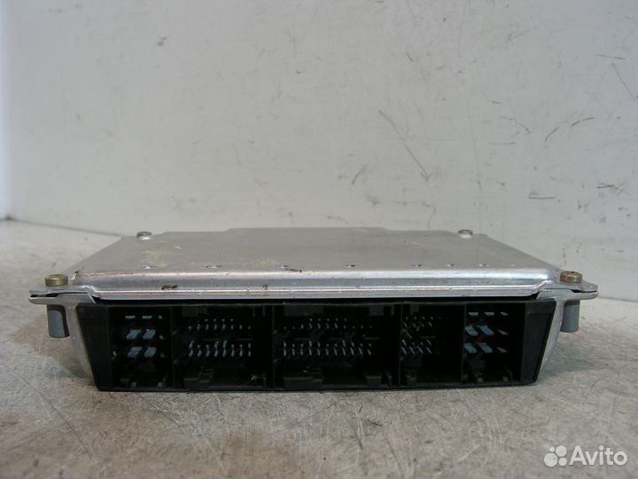 Блок управления двигателя ECU бмв X5 2004г 4.4л