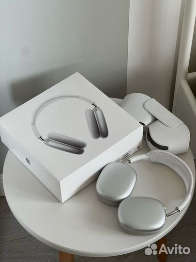 Airpods max