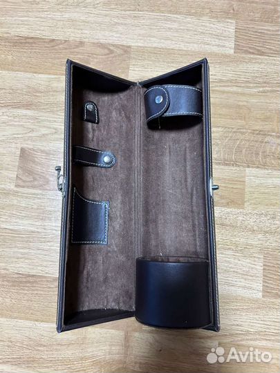 Подарочная коробка кожаная для бутылки