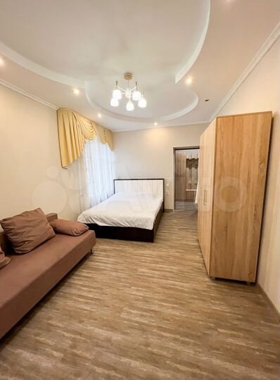 2-к. квартира, 40 м², 1/3 эт.