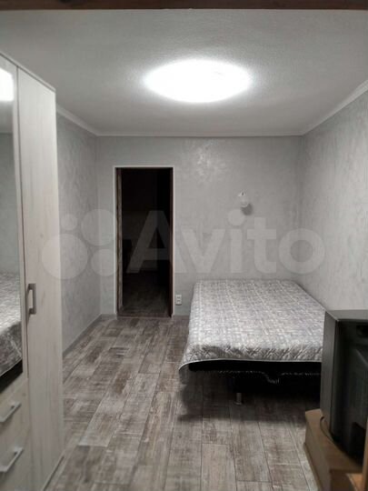 2-к. квартира, 42 м², 1/1 эт.