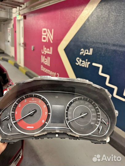 Приборная панель Nissan Patrol Nismo y62