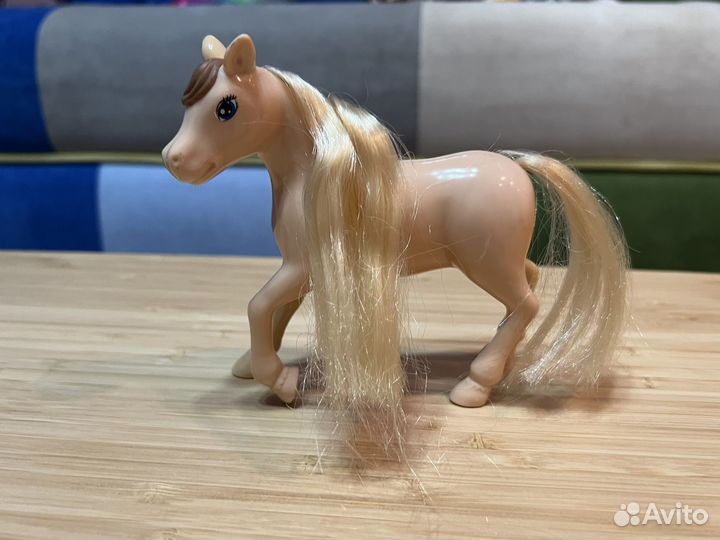 Лошдь игрушка