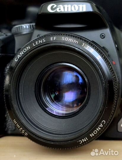 Canon EF 50mm f/1.8 II