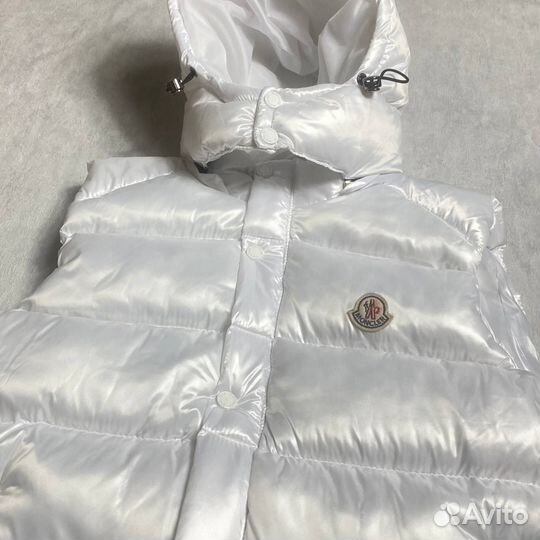 Жилетка Moncler