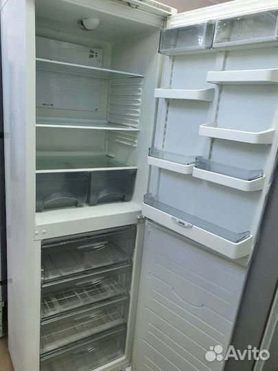 2М. 2компрессора. холодильник Атлант