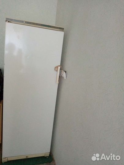 Холодильник б/у стинол