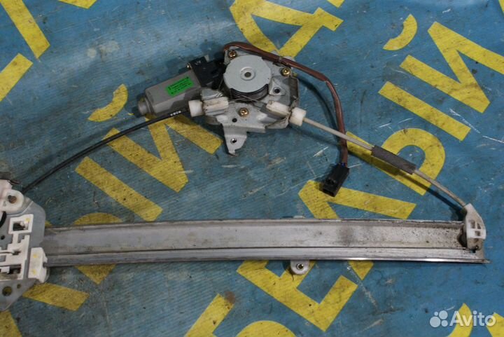 Передний правый стеклоподъемник Nissan Almera