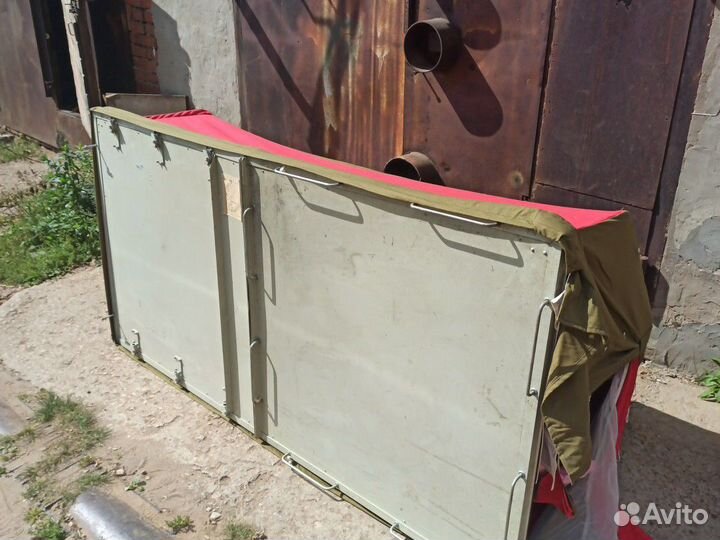 Палатка-багажник для легкового автомобиля