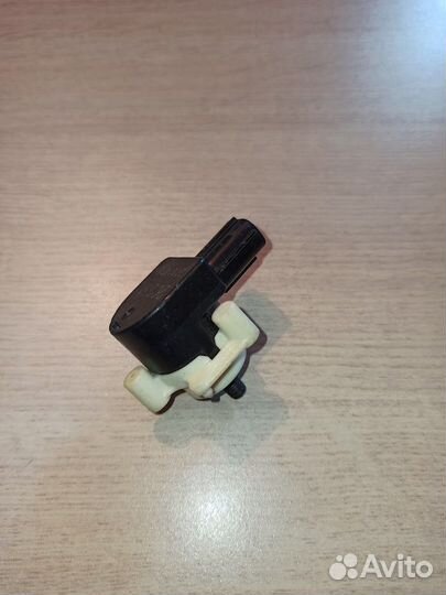Датчик регулировки света Lexus RX