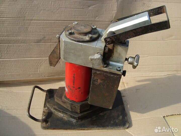 Домкрат железнодорожный гидравлический энерпред