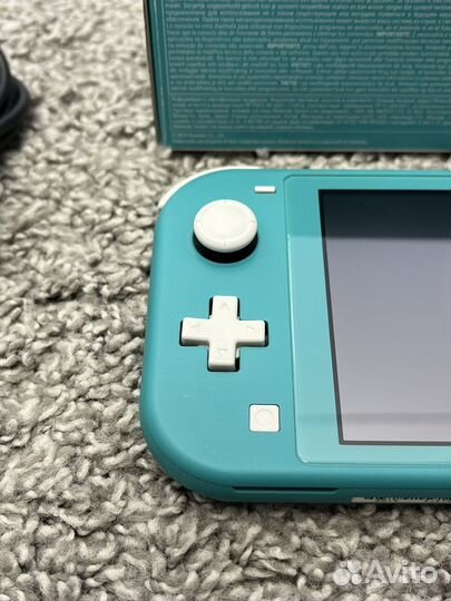 Nintendo Switch Lite (Состояние Новой)