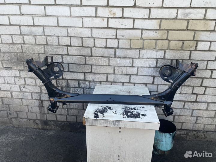 Задняя балка volkswagen polo под дисковые тормоза