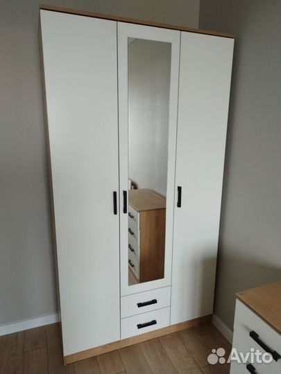 Комплект мебели для спальни / Спальный гарнитур