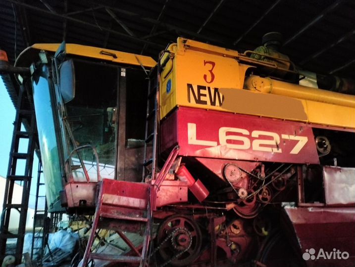 Комбайн New Holland Laverda L 627, 2001