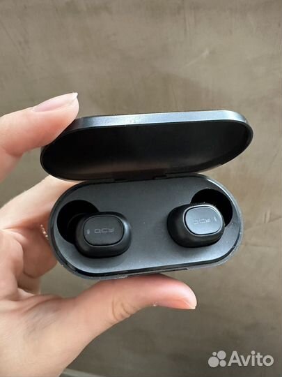 Наушники QCY T2S, Bluetooth, вкладыши, черный